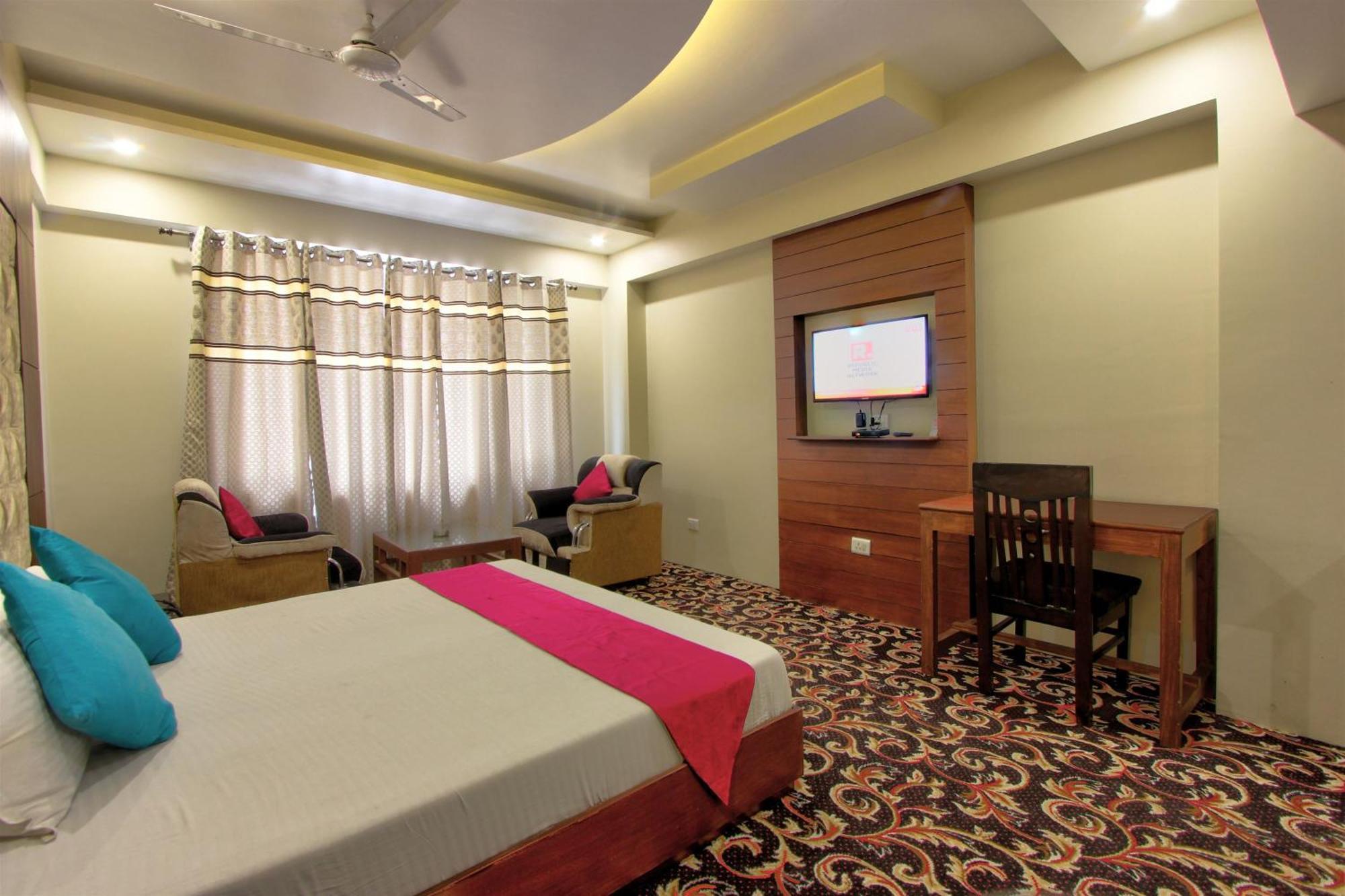 Hotel Neelam Manali Near Volvo Bus Stand Manali Eksteriør bilde